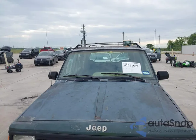 1J4FT68S9RL217112: 42771694