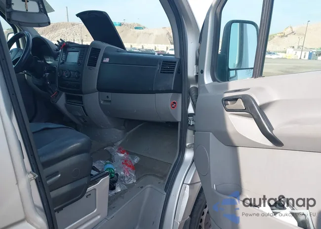 WD4PE7CD6JP589853: 42771828