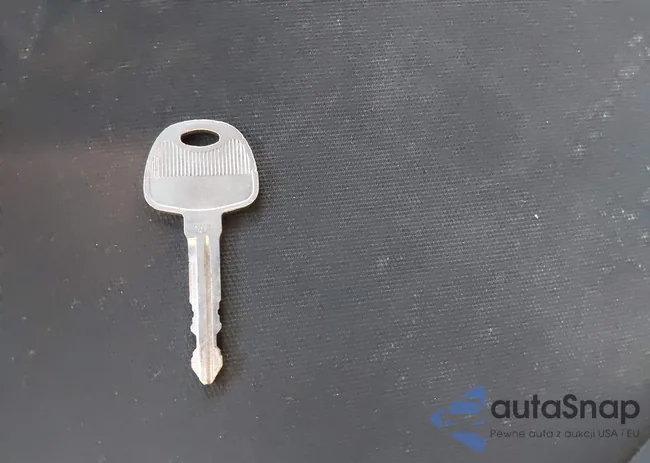 KNDJT2A60D7623593: 42771882