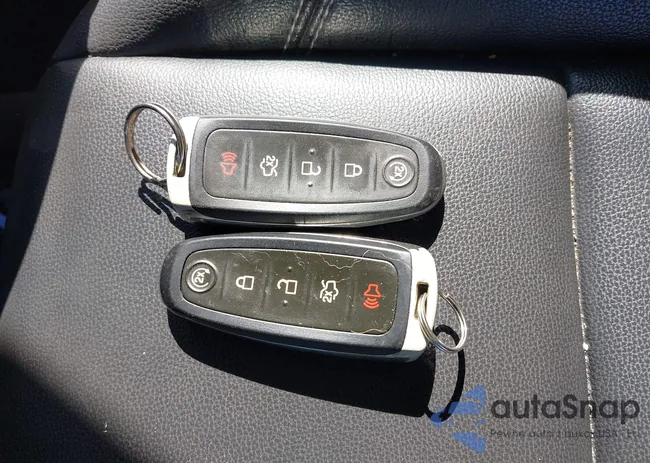 1FMCU9HD2KUA09464: 42771884