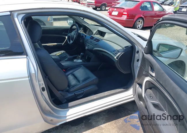 1HGCS128X9A007319: 42771986