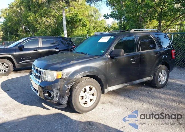 1FMCU9EG7BKC12019: 42772012