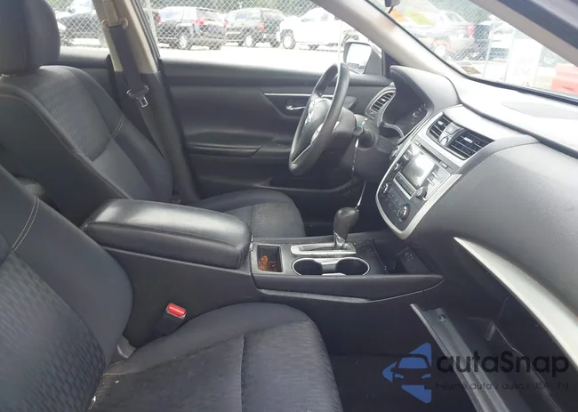 1N4AL3AP7JC119775: 42773110