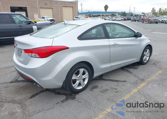 KMHDH6AE6DU013448: 42773244