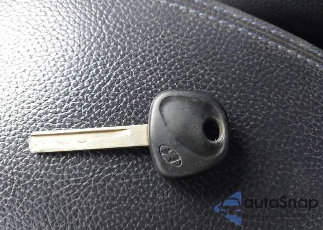 KMHTC6AE8GU258024: 42773277