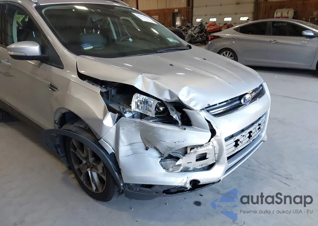 1FMCU9J95EUE19069: 42773437