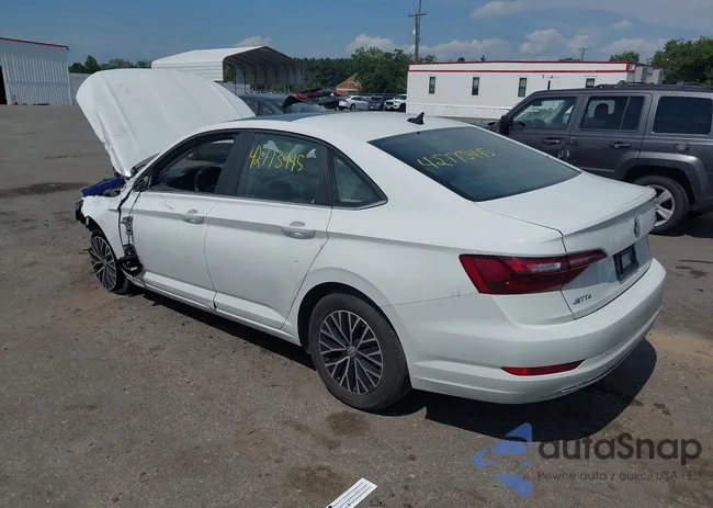 3VWCB7BU8LM031267: 42773445