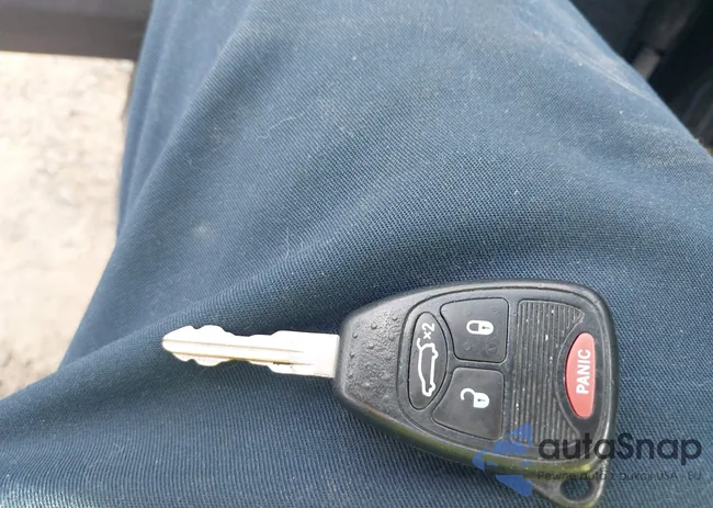 1C3CCBAB0EN142279: 42773544