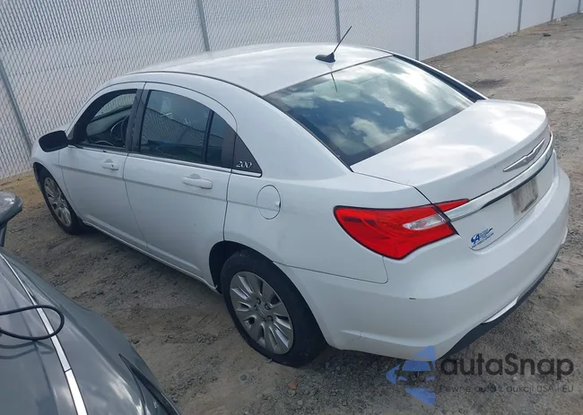 1C3CCBAB0EN142279: 42773544