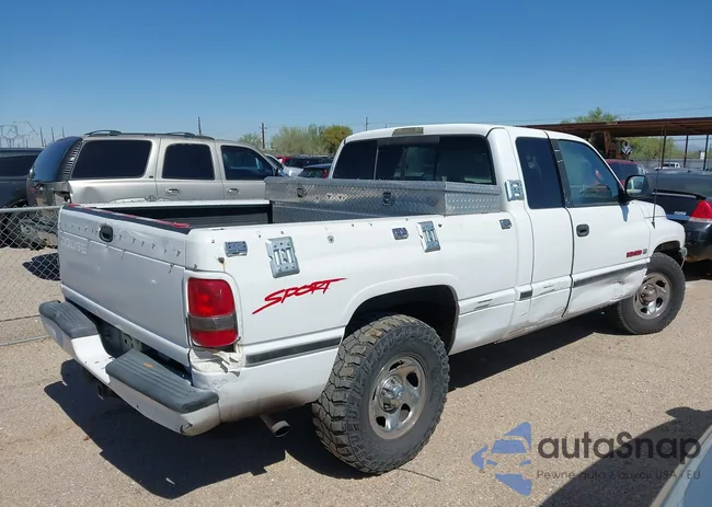 3B7HC13Z2WG171069: 42773604