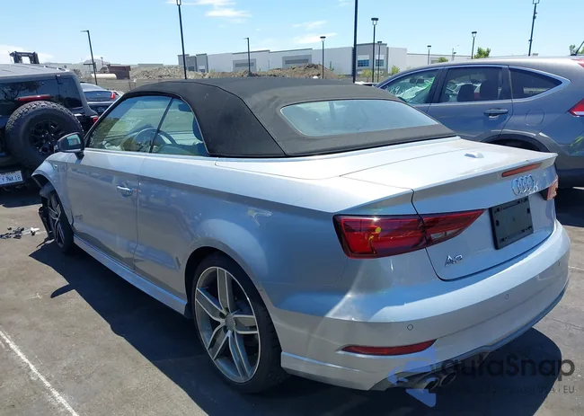 WAU5ULFF7K1032137: 42773625