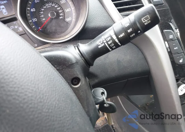 KMHD35LE4DU072200: 42772662