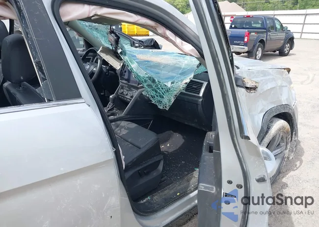 1V2RR2CAXKC617452: 42772696