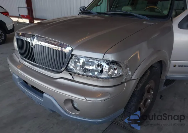 5LMEU27A41LJ04620: 42772719