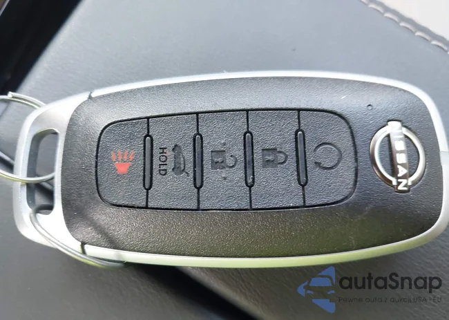 JN8BT3BB3SW153797: 42772746