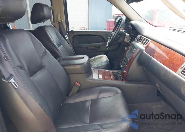 1GNSKCE04DR254140: 42772753