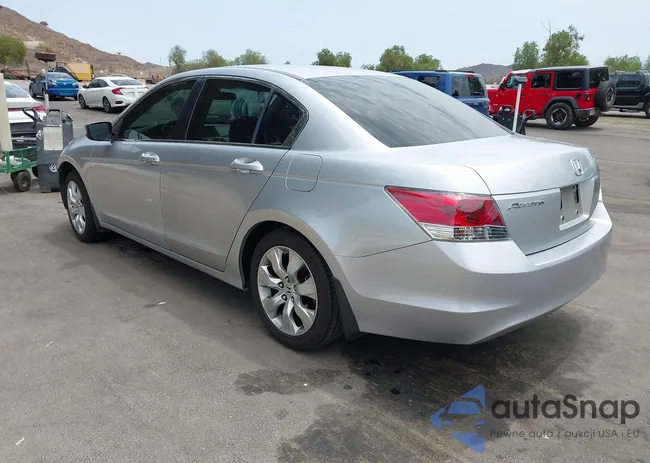 JHMCP26728C039416: 42772902