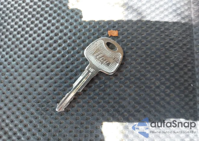 KNAFW5A38C5560917: 42774299