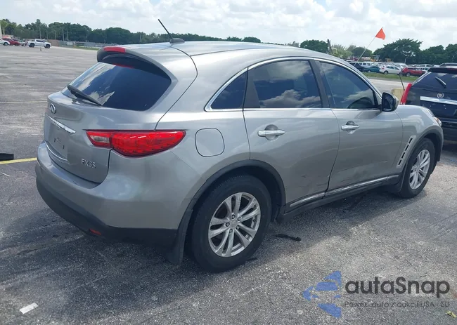 JN8AS1MU7AM801184: 42774372