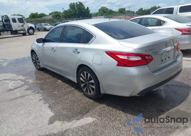 1N4AL3AP7HC132164: 42774405