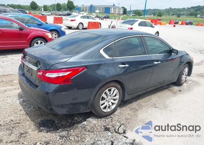 1N4AL3AP0GC205129: 42774554