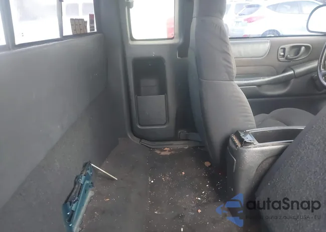 1GCCS19XX38140205: 42774593