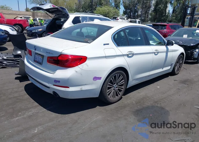 WBAJA9C51JB252713: 42773698