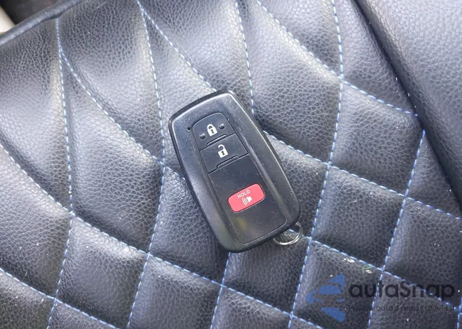 2T3P1RFV1MW148744: 42773755