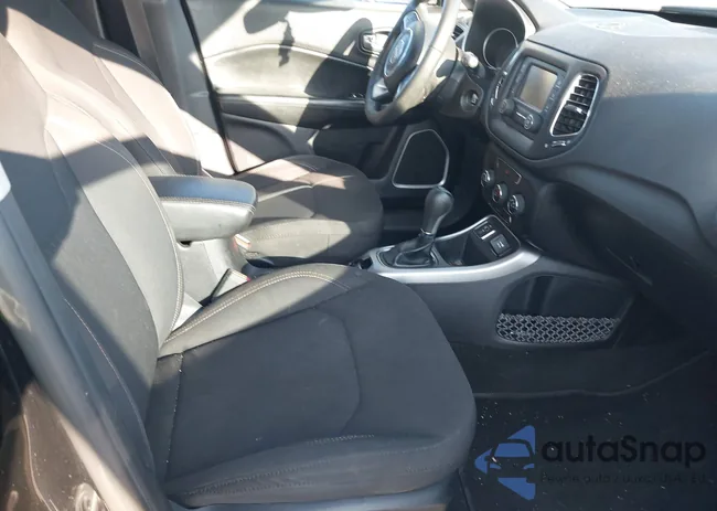 3C4NJCABXJT338594: 42773880