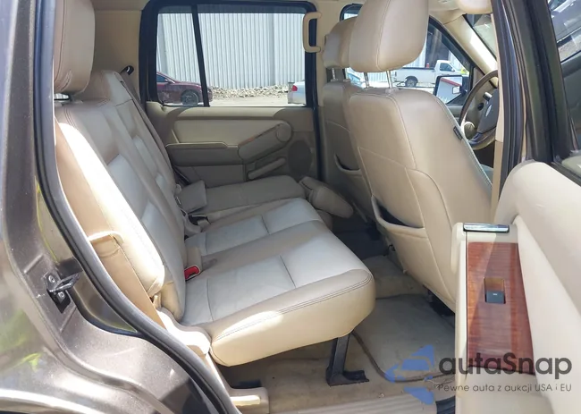 1FMEU64E78UA68637: 42773930