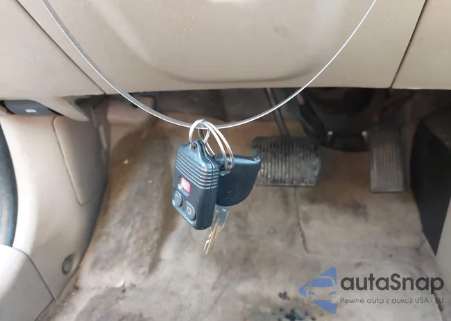 1FMCU94187KB59285: 42773968