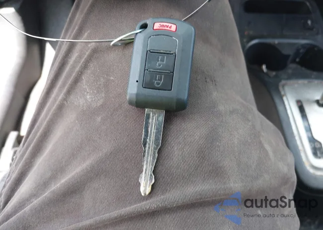 ML32A3HJ4JH008631: 42775160