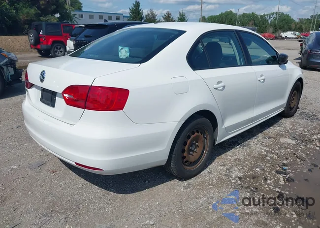 3VW2K7AJ8BM090191: 42775214