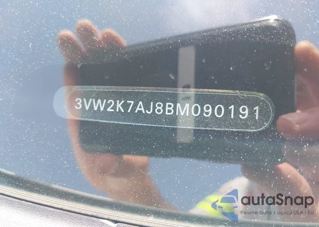 3VW2K7AJ8BM090191: 42775214