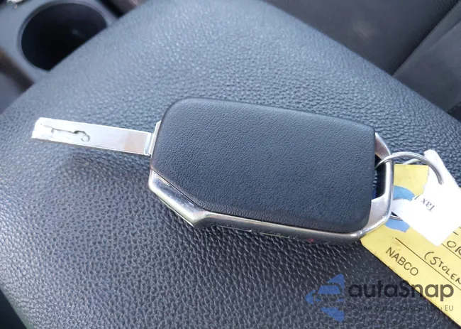 3KPF24AD0KE047567: 42775249