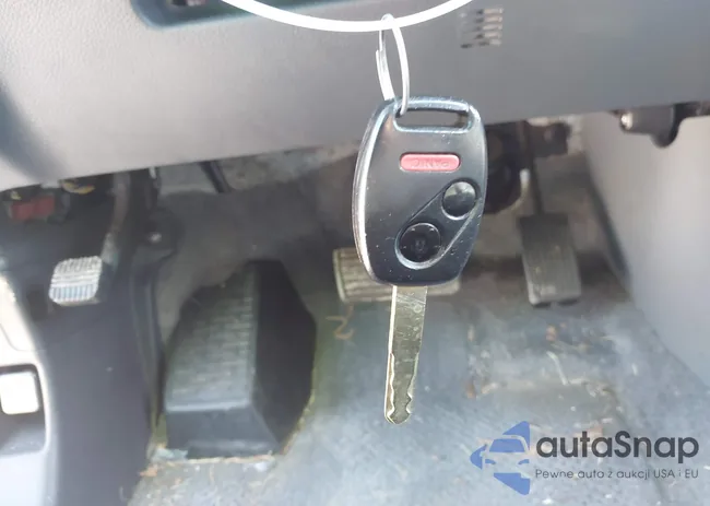 2HJYK16268H541732: 42775456