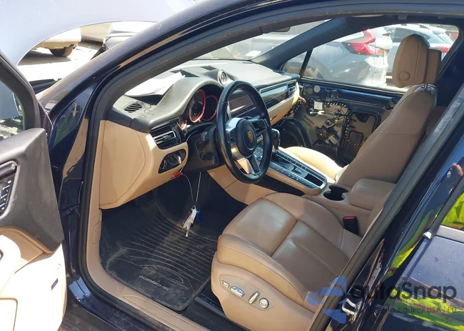 WP1AA2A58KLB01245: 42774796