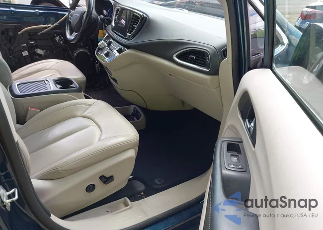 2C4RC1L78MR605926: 42774891