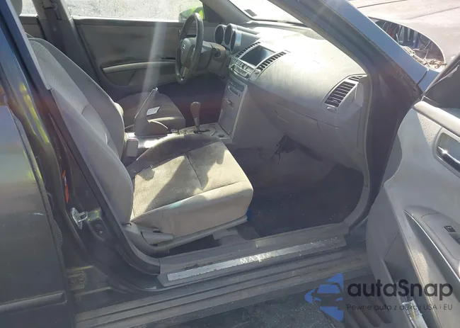 1N4BA41E25C811043: 42774928