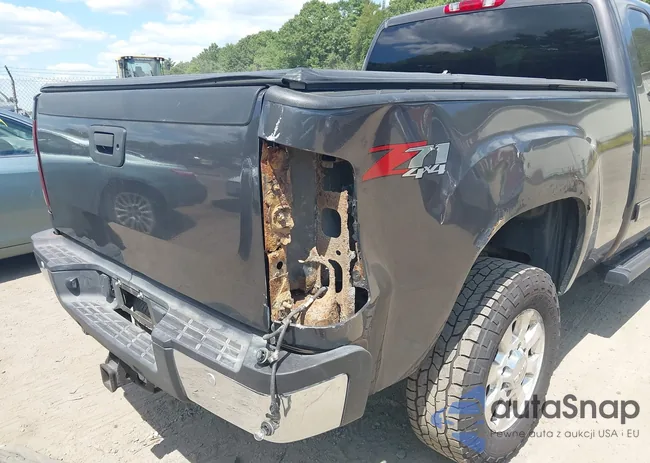 1GT221C89BZ252953: 42774936