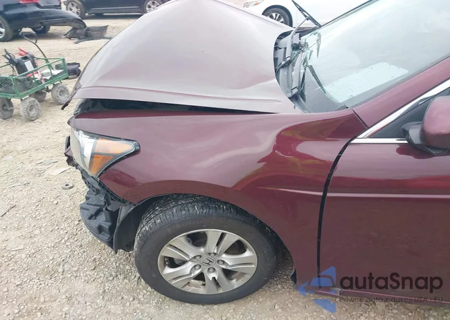 1HGCP2F42AA174096: 42774967