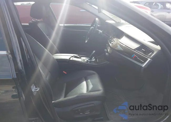 WBAFV3C54ED684150: 42776058