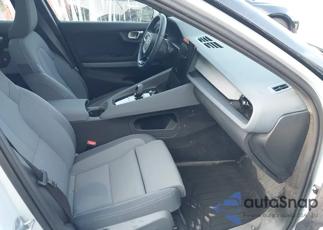 YSMFD3KA8RL226440: 42776062