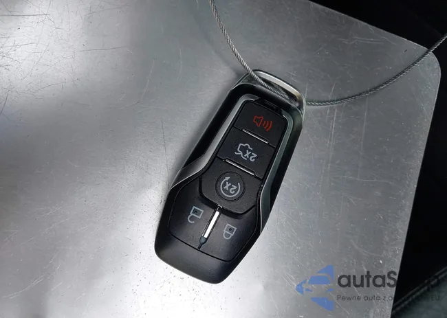 1FM5K8D80HGA32833: 42776086