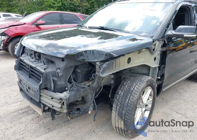 1FM5K8D80HGA32833: 42776086