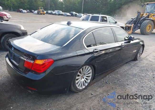 WBAKB83579CY62360: 42776101