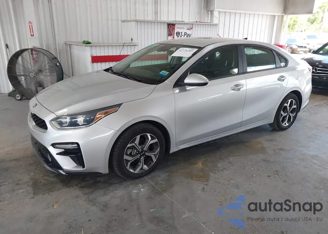 3KPF24AD1LE212365: 42776205