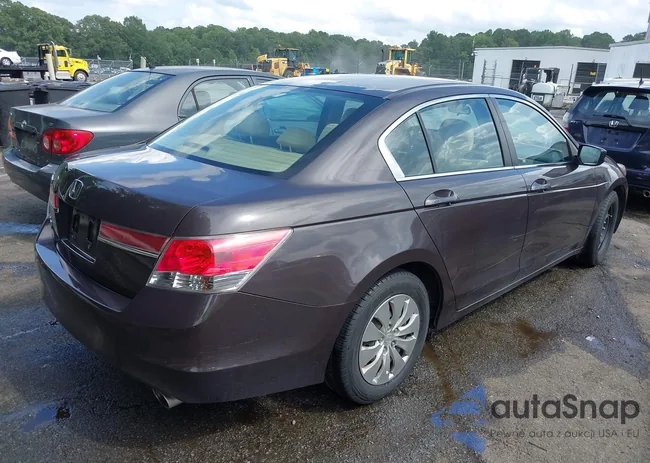 1HGCP2F3XCA030158: 42776268