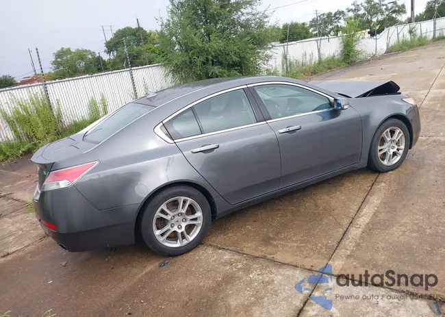 19UUA8F5XAA016767: 42776271