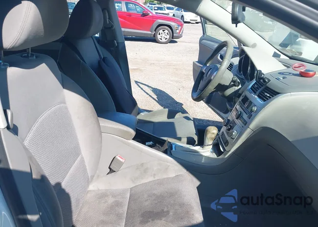 1G1ZB5E01CF137143: 42776308